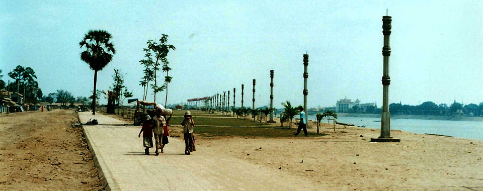 The riverfront in Phnom Penh circa 1999