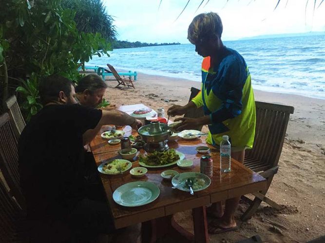 dirt-bike-tours-cambodia-seafood