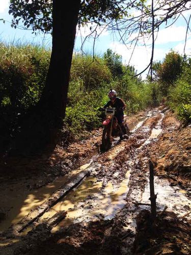 off-road-tours-cambodia-ragged