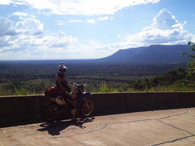 off-road-tours-cambodia-mountain-view