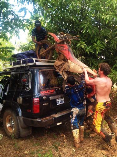 off-road-tours-cambodia-bike-up