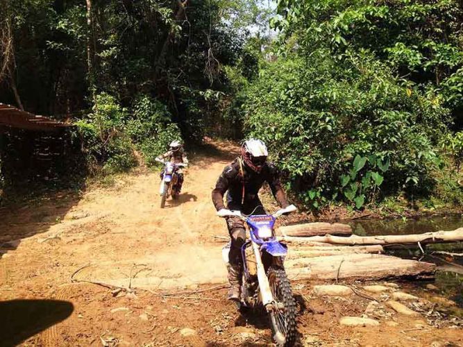 off-road tours cambodia kamlot bridge